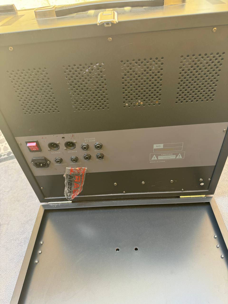 السلام عليكم اخون اجهزه اثنين للبيع نضيفات ومرتبات مع سماعتين لبه كوري الاصلي  السعر خاص او التوصل على الرقم ***********
