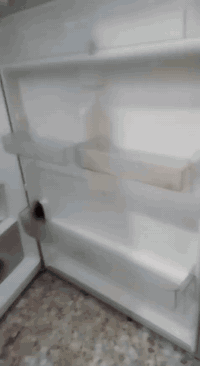 ثلاجه LG لمس للبيع شرط الفحص 07714243944