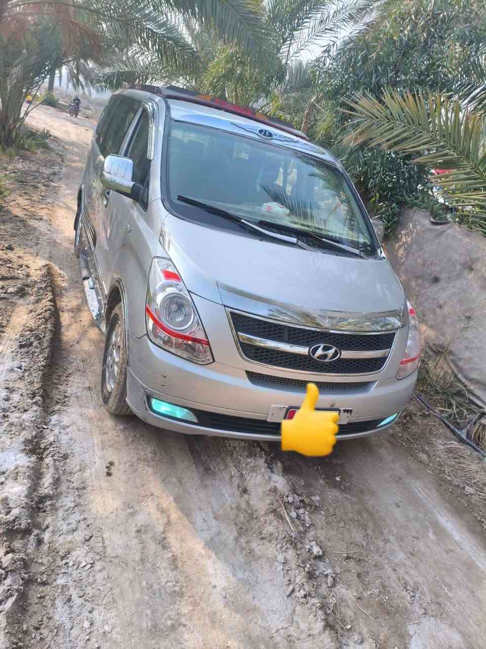 السلام عليكم ستاركس للبيع موديل 8اصل مسكر سبعه كير 
مكينه سبلاين سبعه سياره مكفله لا صبغ ولا ضربه قواعد دبل مكفول شواصي بلاد رقم بصرا ل28 سنويه مكان بابل 
السعر ب125 الاتصال على ***********
