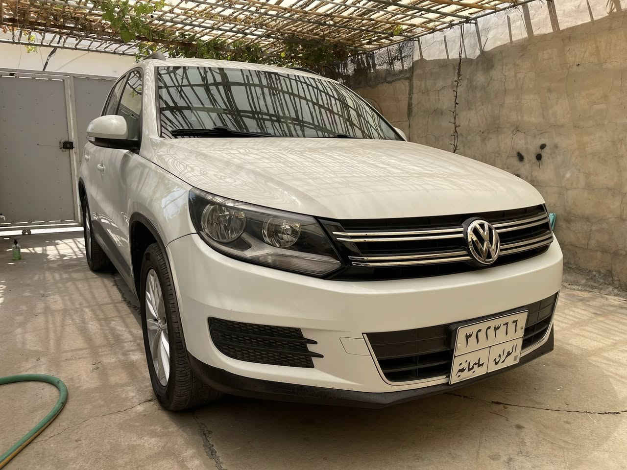 تیكوان
للبیع
مودیل ٢٠١٧ 
محرك ٢٠ 
كیر محرك ما مفتوح ماشیه‌ ٥٧ 
بدون صبغ
مكان كويسنجق
سياره نظيف جدا كل عالبلادي
***********
