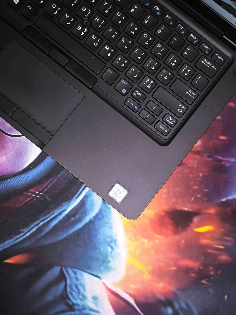 💻 Dell Latitude 5490 | دل لتيتيود 5490
(متوفر الآن: 22 قطعة)
​🔍 المواصفات التقنية:
​المعالج: Intel Core i7 (الجيل الثامن - فئة U).
​الرام: 8GB DDR4 (قابل للتطوير).
​الهارد: 256GB SSD M.2 (قابل للتطوير).
​الشاشة: 14 بوصة بدقة FHD.  
​كرت الشاشة الداخلي: Intel UHD Graphics بسعة تصل إلى 4GB.
​كرت الشاشة المنفصل: NVIDIA GeForce MX130 (بواقع 2GB).  
​الكيبورد: عربي/إنجليزي، ضوئي ليزري.
​🎁 الملحقات:
(حقيبة، شاحن أصلي، ماوس، ماوس باد، تغليف كرتوني آمن).
​🛡️ الضمان والخدمات:
​فحص المواصفات والنظافة قبل الاستلام.
​ضمان استبدال لمدة أسبوع كامل.
​تنصيب ويندوز والبرامج الأساسية مجاناً.
​💰 السعر: 350,000 دينار عراقي.
​📍 الموقع: بغداد - الأمين الثانية.
🚚 التوصيل: متوفر لجميع محافظات العراق.
​📞 للحجز والاستفسار:
***********
***********

