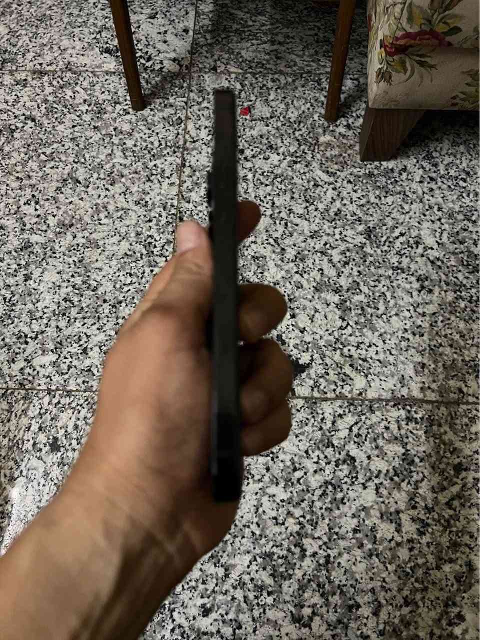 ايفون 14 برو ماكس لون اسود ذاكره 128 بدون ملحقات مبدل شاشه البصمه شغاله البطاريه 77 سعره 490 الف قفل مكاني بغداد *********** بغداد, العراق
