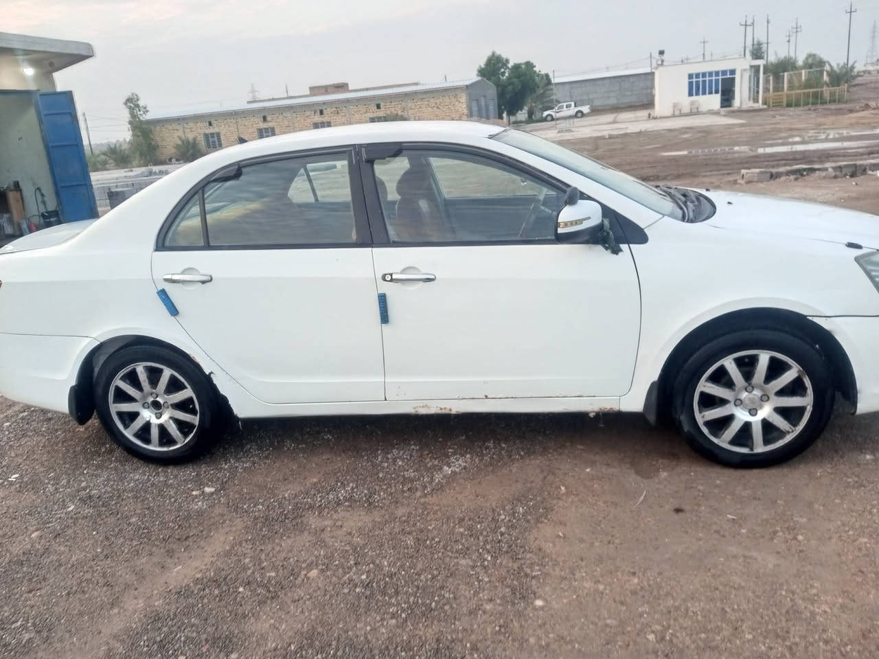 السلام عليكم سياره للبيع المكان ميسان السعر 38 وبيها مجال بسيط
***********
