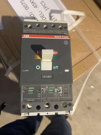 كمية موجودة • اكسسوارات • الكترونيات