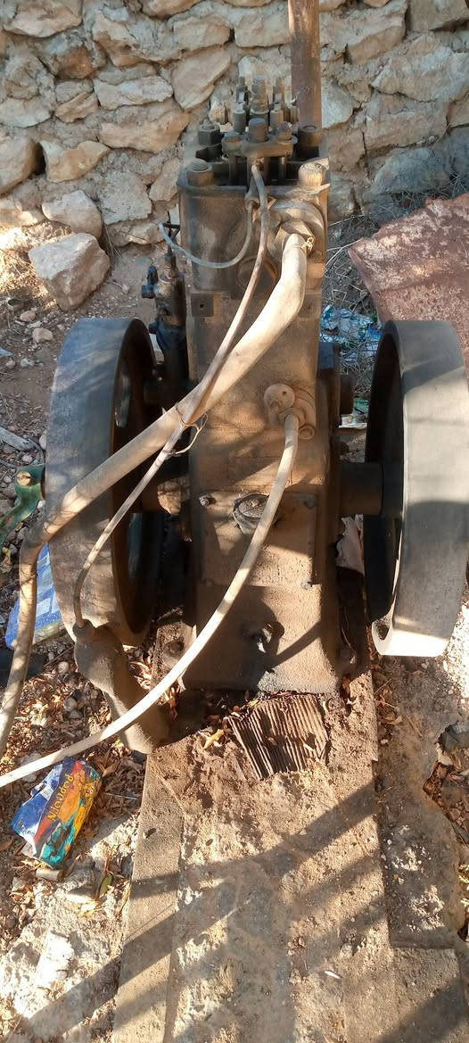 السلام عليكم 
مولده كامله للبيع السعر 500 الف وبيها مجال  
اتصل على الرقم وتدلل.   ***********
