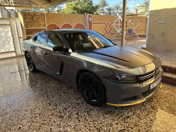 جارجر sxt 2018 

لون اسمنتي مميز 
نص مواصفات 
الضرر خفيف تخريب جاملغ مثل ما موضح بالصور 
وبيها بارد صغير  بالباب الخلفي مال السايق بالعراق
ماشية 99

الرقم بغداد الجديد 
السعر 215 او مراوس
المكان متواجد  ديالى وبغداد

***********
