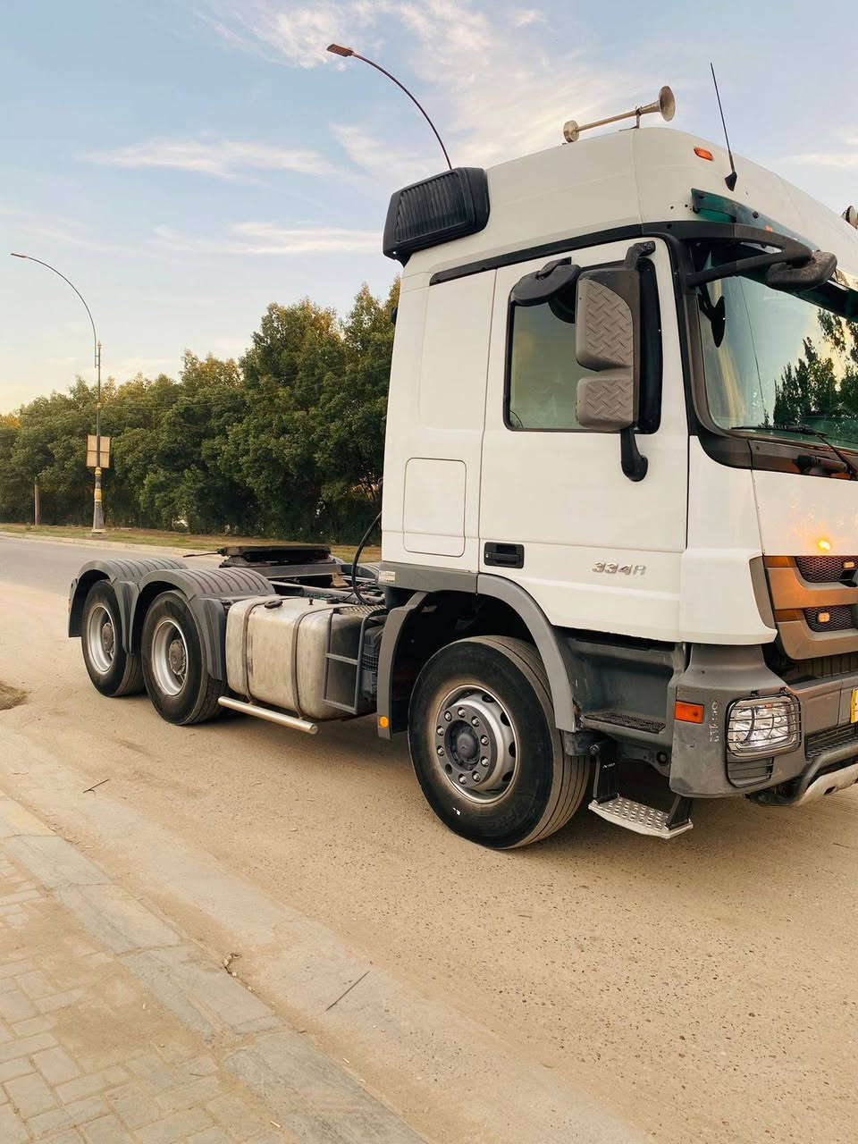 اسلام عليكم نثيه للبيع موديل ٢٠٠٥ معلايه ١٣ مكينه ٤٨ كير كهربائي شاصي ٣٣ سبرنك السعر ٤ شدات ونص وبيه مجال العنوان كربلاء  ***********] ***********
