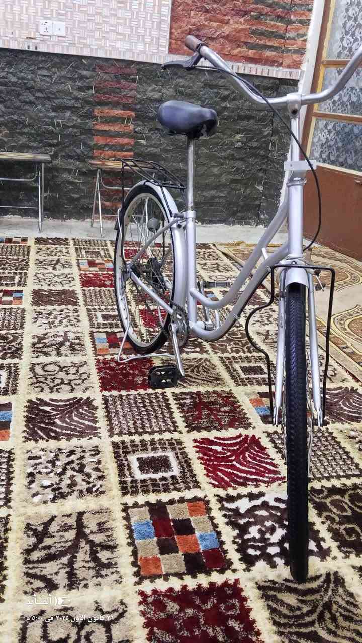 السلام عليكم
بيسكل للبيع مناقصه اي حاجه جديد بمعنى الكلمه اني مشتغله بيدي وممخلي بي اي نقص حجم 26
طبعاً صبغ جديد حراري اصلي ميوكع مال سيارات جبته صار علي ب25الف وتجي وتشوف وتشلع عيوني 
العنوان: الدوره شارع 60
السعر: 90وبي مجال للطيبين 
الرقم: ***********
