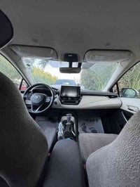 تيوتا كورلا 2023 GLI  محرك 1800 بانزين ضمان شركة ساز  / تبديل دهن وصيا...