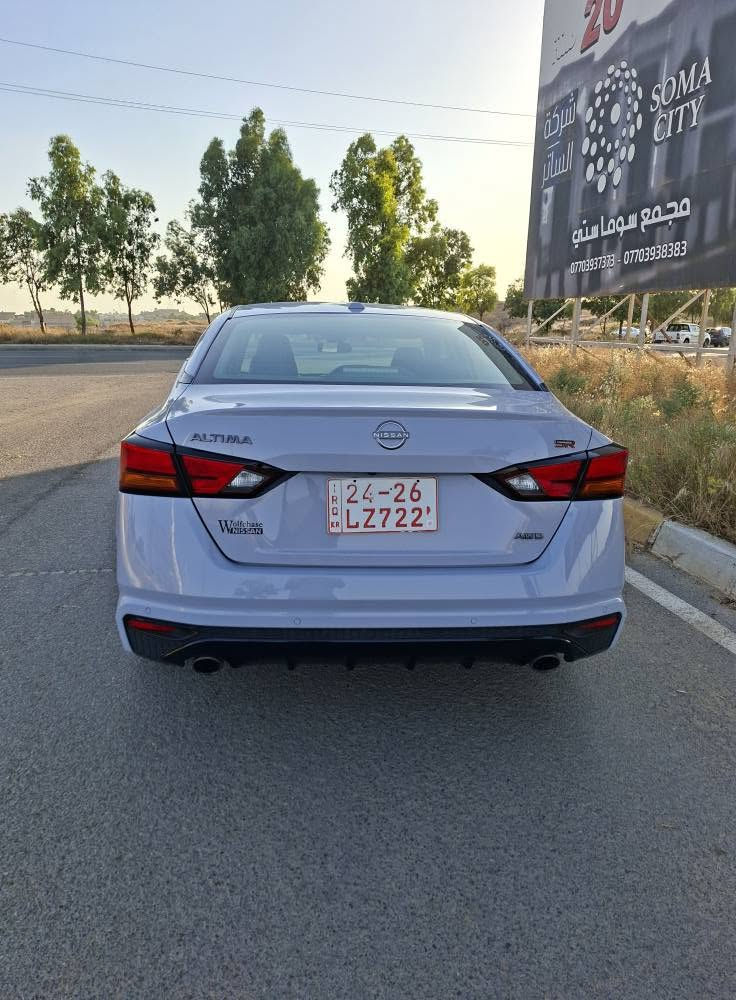 نيسان التيما  ٢٠٢٤SR
يه ك پارچه و په له يه ك بوياغه 
ره نگى سموكه ٣٩ هزار مايل روشتوه 
بى ايرباك بى ناو كرتن 
ژماره كاتيه ٣مانگى له گه له

ژ . م ***********
يان *********** كركوك, العراق
