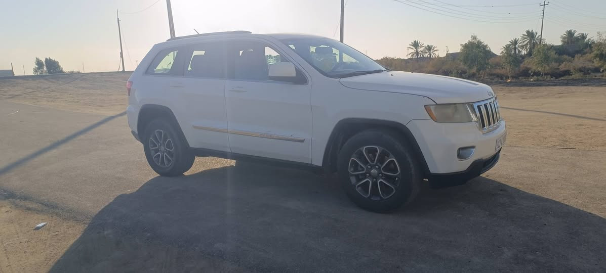 جيب لاريدو موديل 2011 رقم بغداد ب اسمي
مكينه 3.6 كير مكينه كفولات
تبريد شغال 
حداديه جديده 
تخم تاير جديد 
سياره جاهزه 
سياره مبدل بيه جنطه فقط
السعر 160 وبيه مجال 
مكان السياره الطار
رقم صاحب السياره 
‏  ***********  ‏
ملاحضه اني مكلف بالنشر
