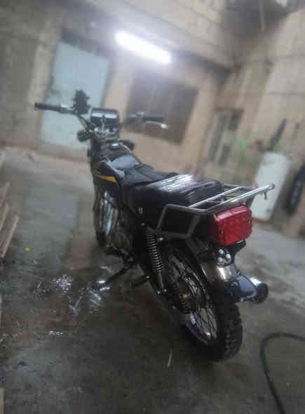 سلام عليكم ايراني اربعه كير نامه مديل 22 الدراجه كامله مكمله لايت عالي ناصي مكاني بغداد البياع حي الرساله الثانيه السعر 600 وبيها مجال لشراي رقمي ***********
