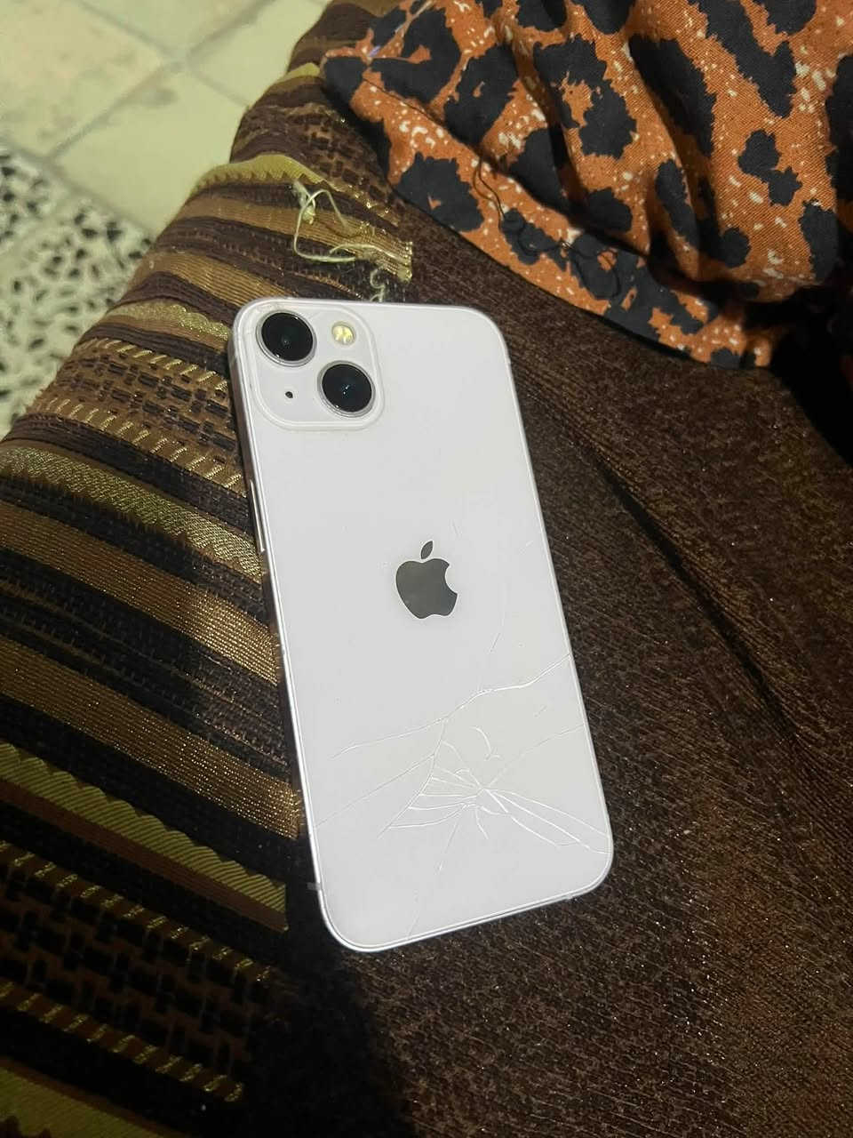 من رخصت مدير الكروب 13عادي نضيف ضهر مفطر شاشه وبطاريه مبدلات مال تفصيخ ذاكره 128بطاريه 100شحنه يخبل للمراوس***********بغداد مدينت الصدر
