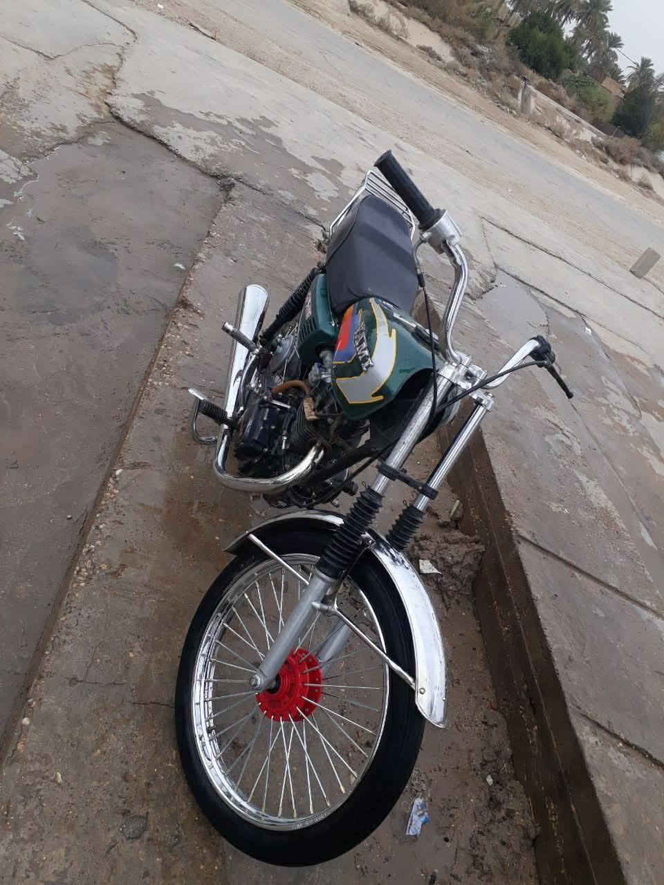 السلام عليكم شباب دراجه برفاز موديل 17 للبيع للاستفسار تعال خاص *********** اتصل وبيك خير وتددلل
