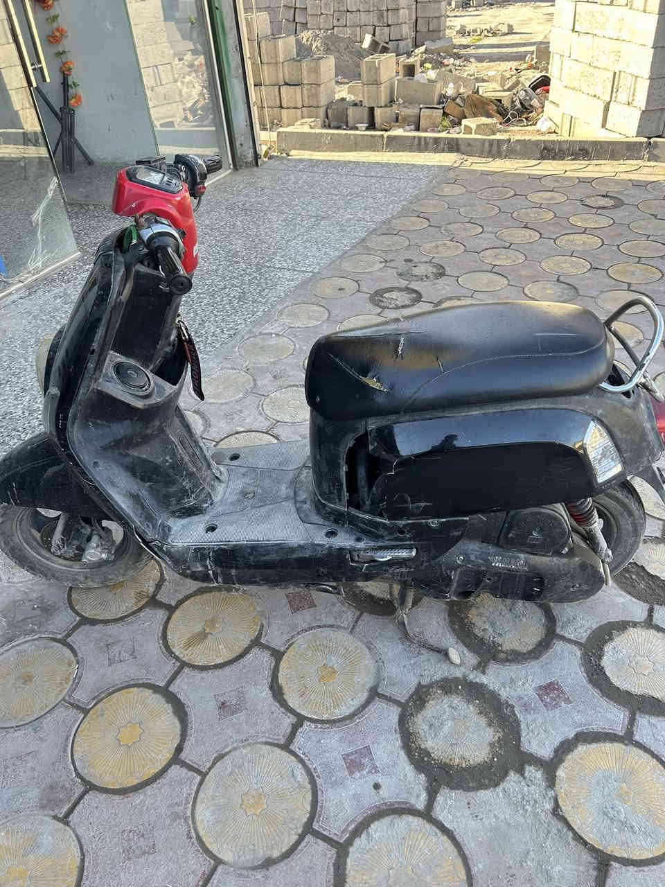 بوليسي نوزل كامله من كلشي نقصها بريك خلفي مكينه ممفتوحه كهربائيات كلها شغاله قفل اكسل بيها ادامه جديده سعر 550 بيها مجال قليل كفرها تجاري مكاني الدوره شارع الصحه ***********
