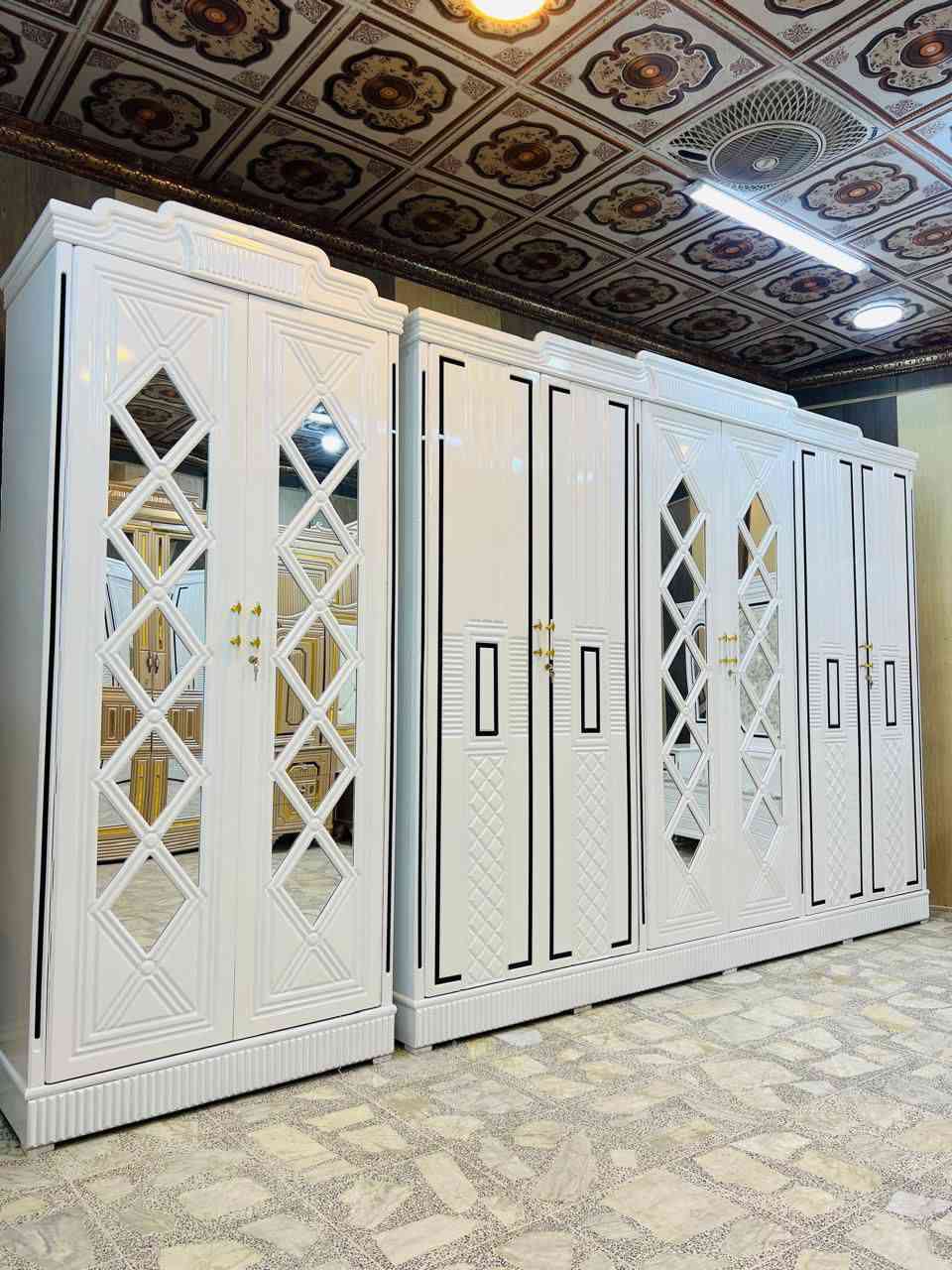 غرف النوم نجارة عراقية عالية الجودة تتكون من عشر قطع العنوان بابل الحمزة الغربي لتواصل على وات ساب ***********
