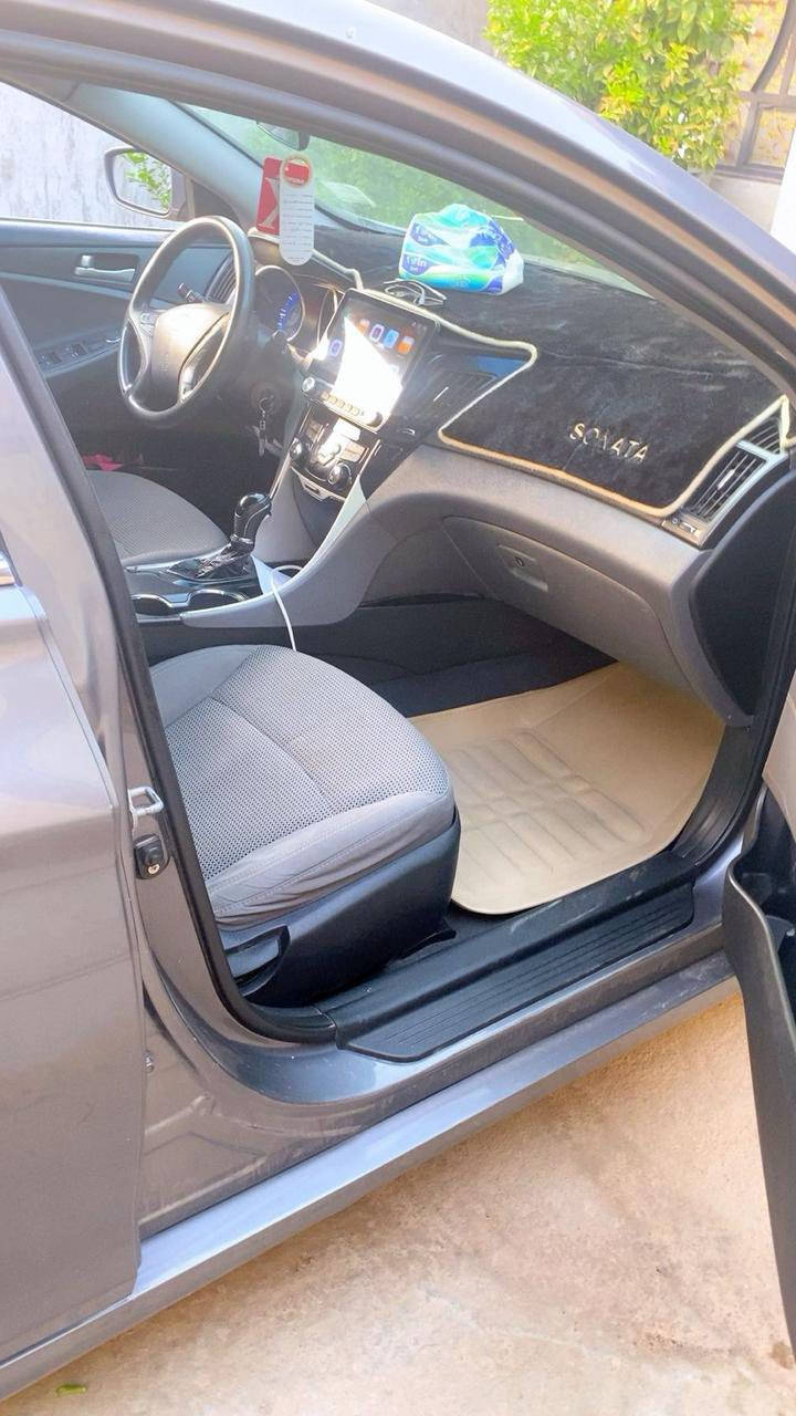 لهم صل على محمد وال محمد
السلام عليكم 
نوع السياره ⬅️ هونداي سوناتا  
رقم   انبار  جديد 
كير   ومحرك. مكفولات 
الموديل  2011 
ألوان ⬅️ رصاصي
الوارد ⬅️ أمريكي 
المحرك ⬅️ 2400
السنويه ⬅️ لغاية 2028
السعر ⬅️ 105 وبيها مجال لطيبين 
———————————————-
ملاحضه السياره بيها 3 قطع رش خارج العراق باامريكه 
ليبل واحد 
السياره في المحافظه انبار فلوجه
موصفات السياره شاشه تحكم إستيرين جهتين كامره دواره حساسات. سونار موظح بالمنشور ***********
