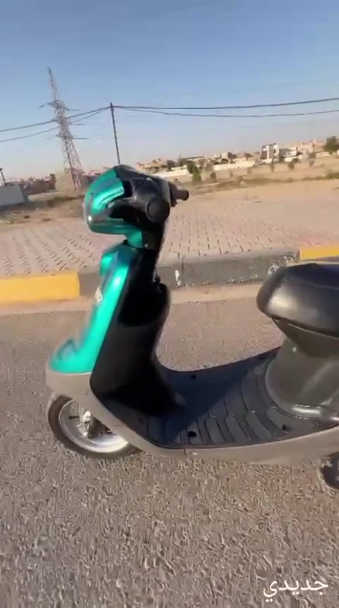 بطه موديل ٩٩ مال حاويه صار ١٠ اشهر نازله مكفوله صوت كير صوت روله معدل٦٠ شغاله نكره سلف هندر اشاير لايت هورن كله شغال بريكات بلمكان كامله مكمله اي نقص مابيه للاستفسار *********** سعر ٦٠٠ وبيه مجال
