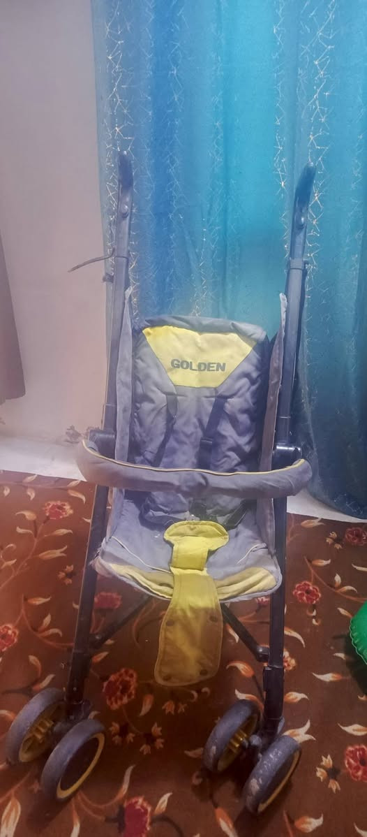 عرباين كلشي مابيهن للبيع 
وصفره ب 35 
لسوده ب 25


**إذا كنت صاحب هذا الإعلان وتريد حذفه لأي سبب، رجاءا أرسل رسالة إلى الدعم الفني**