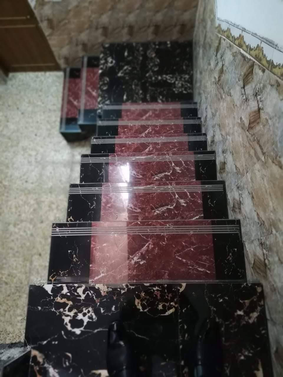 جداري ارضي درج لوح اتصل وتدلل ***********
