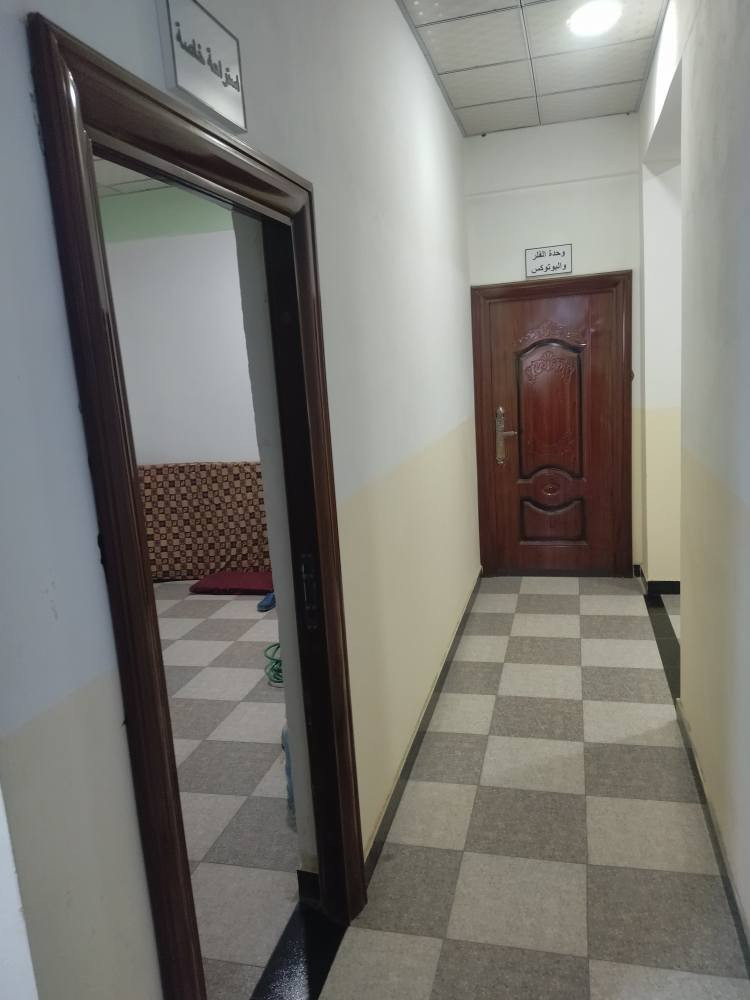 إيجار ثلاث غرف ضمن بناية تجارية ، طابق أول ، حي العدالة مقابل المدينة المائية ، تصلح عيادات ، مكاتب ، مركز تجميل ، مقر شركة.... للمعلومات الإتصال على الرقم 
*********** النجف, العراق
