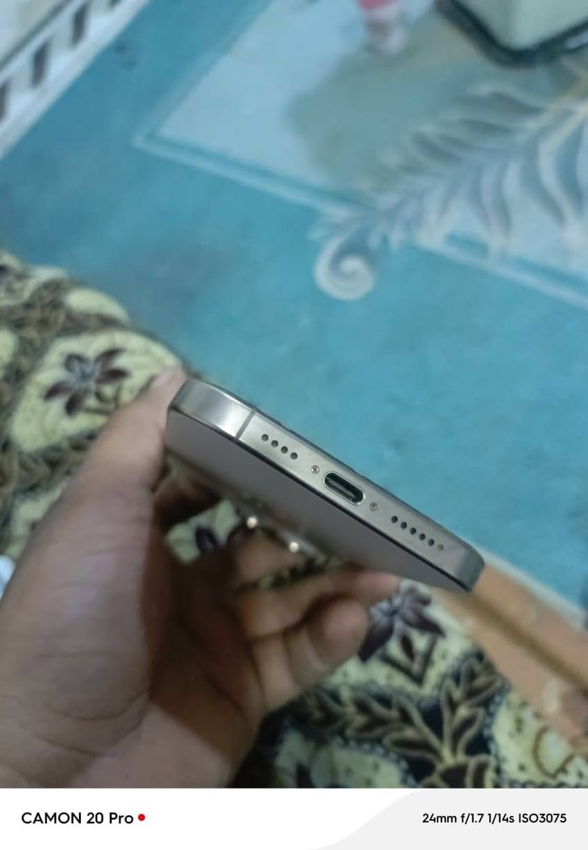 16برو ماكس شرق اوسط ضمان ماستر ذاكره 256بطاريه 94للبيع سعر 1650وبيه مجال ***********
