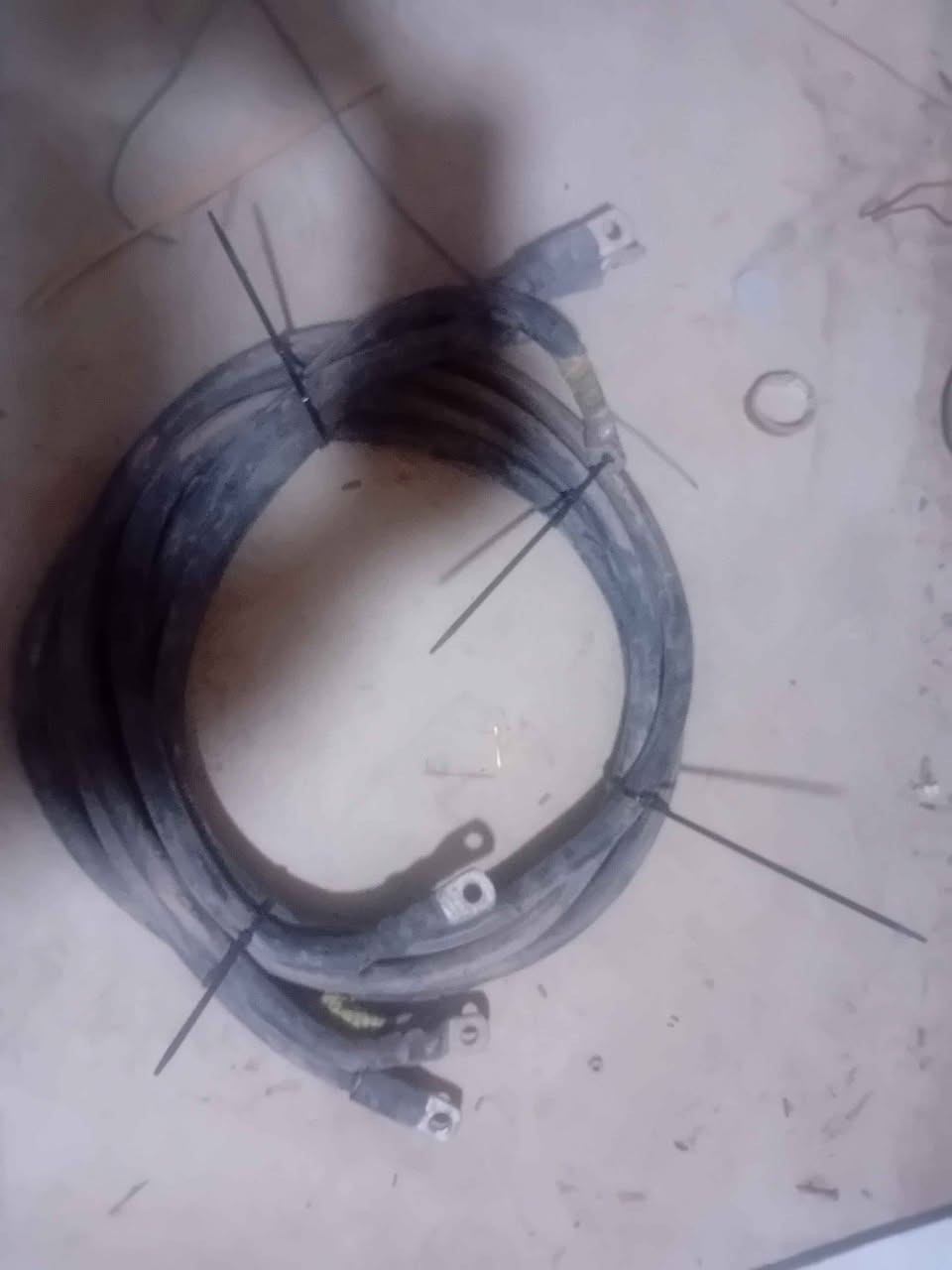 عدد أصلية للبيع لغرض السفر 
***********
مكان بغداد الشعب 
موجود واتساب . بغداد, العراق
