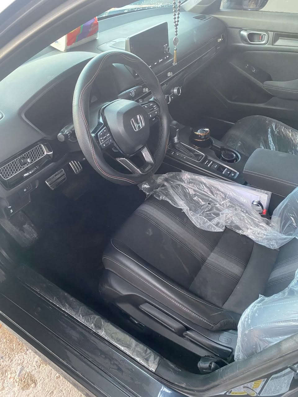 السلام عليكم  سفك للبيع موديل 24
بانزين محكرك 200
ضرر جنطه 
رقم فحص
فول مواصاف بس تنته مابيها 
رايدها 135ورقه وبيها مجال 
الي مو شراي لا يتعبني 
مكاني سامراء 
ترقم بغداد صلاح الدين  الي
الي يحب يتصل ***********
