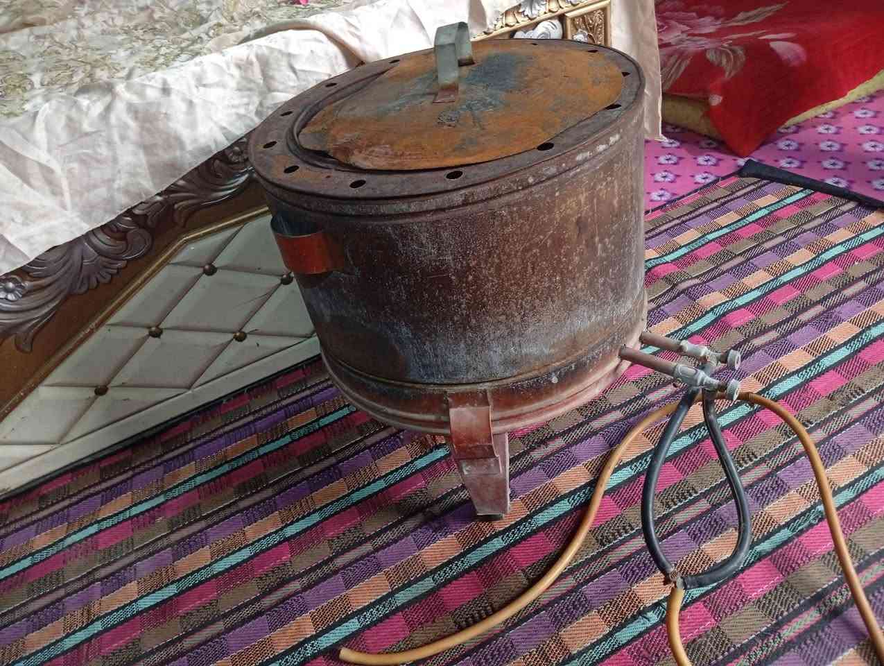 السلام عليكم تنور غاز يشيل 3 خبزات حجم وصط مكان أبي الخصيب عويسيان شارع القصر سعر 20 وبي مجال للشراي


**إذا كنت صاحب هذا الإعلان وتريد حذفه لأي سبب، رجاءا أرسل رسالة إلى الدعم الفني**