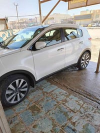 موديل ١٧ خليجي محرك دوش بيها صبغ باب السايق شبر بالصندوك اثر شخوط رقم ...