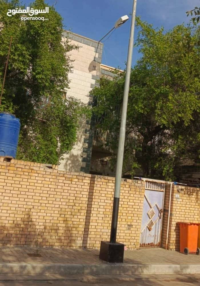 يعلن مكتب المرتضى للعقارات عن توفر
بيت قديم يباع قطعة ، في المعقل ، الحي المركزي
البيت قديم ومرمم حديث
يحتوي على / 5 غرف وصالة واستقبال ومطبخ وكراج وحديقة وصحيات
المساحة / 240 متر
الواجهة / 12 متر
عرض الشارع / 10 متر
سعر البيت / 350 مليون

توجد لدينا عروض اخرى
للأستفسار الاتصال على الارقام التالية
قسم البيع / *********** - ***********
قسم الايجارات / ***********
نستقبل كافة العروض والاعلانات نشرها وترويجها مجانا
عنوان المكتب / الجنينة / شارع جامع الكرناوي / مقابل فتافيت سنتر
