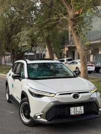 كورلا فروت لاندر موديل24سياره كفاله مصفات حساس امامي وخلفي  صندوك كهرب...