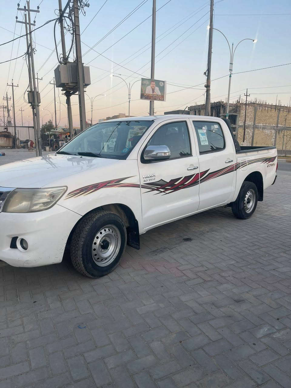 سلام عليكم 
بيكم ١٤ عماني
مكفوله معجون وصبغ
ما عده البارد مشرلك علي 
مكينه وكير وحداديه تبريد شرط
رقم منثى نكليزي  مداور ثاني يوم 
مكاني سماوه مركز مدينه
نعتذر عل خاص سعر١٧٥ بيه مجال بصيط
***********
