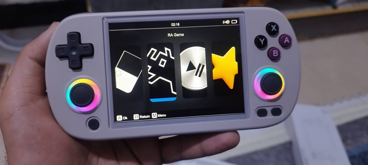 40 الف 🔒🔒🔒 ماركة anbernic rg40xxh مع رام أصلي 64 شركة مع 5 العاب تجريبي وتكدر تنزل العاب جديد لوك سعر ثابت وتوصيل 5 كل العراق


**إذا كنت صاحب هذا الإعلان وتريد حذفه لأي سبب، رجاءا أرسل رسالة إلى الدعم الفني**