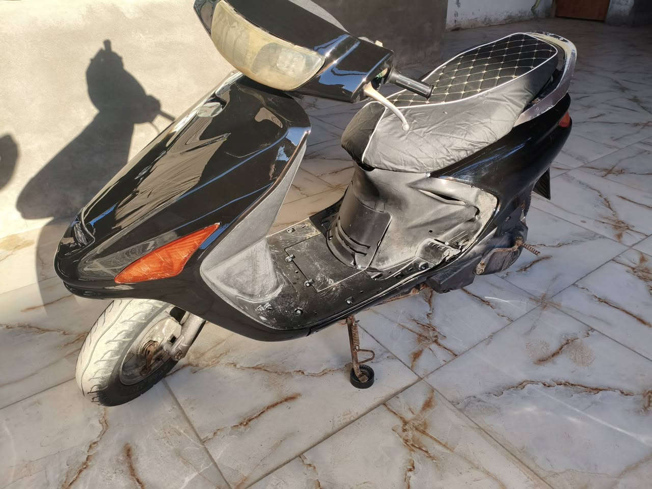 فراشه للبيع
حاويه مكينه مفتوحه مره وحده  

كهربائيات كله شغاله دراجه جديده كفراته  جدد 

نقص باتري فقط السعر450 وبيه مجال 

مكاني قضاء المدينه بني منصور 

***********
