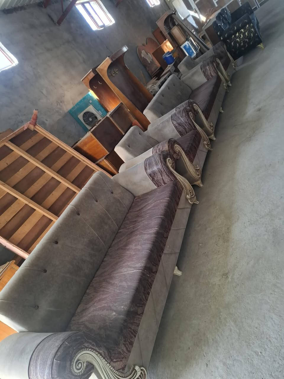 السلام عليكم  تخم للبيع للاستفسار الاتصال على الرقم ***********
