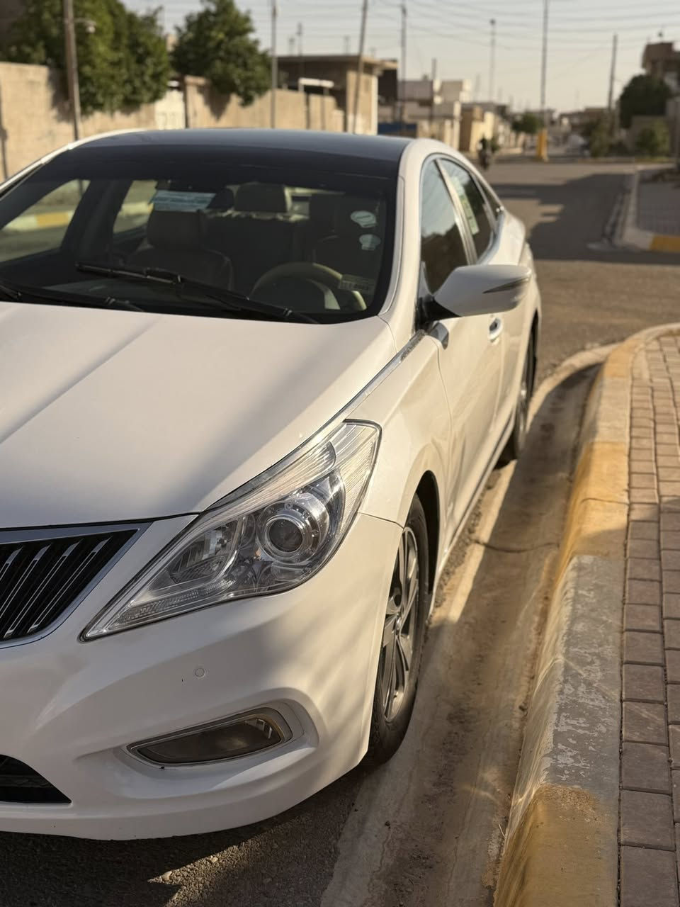 سلام عليكم
للبيع هونداي ازيرا 2012

خليجي 

المواصفات فول 

فتحه بانوراما 

لد امامي 

لد خلفي 

حساس امامي 

حساس خلفي 

مري شفط

كشنات جلد جوزي 

كشنات كهرباء 

كشنات امامي هيتر 

تبريد قطعتين 

تبريد قطعتين 

تحكم ستيرن جهتين 

سياره جديده بمعنه الكلمه 

ملاحظة / جامرلغ تبديل بلادي وبيه مكانات بارد فقط 

 جاهزة من كلشي – أي نقص مو موجود!

🔴 السعر 💵 115$

📍 المكان: كركوك (طوز خرماتو)

📞 ***********
