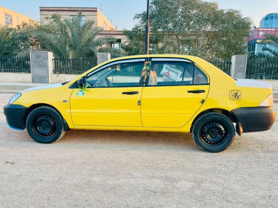 للبيع لانسر 2010رقم ديالى دولي شرط التحويل محرك 1600قبق اسود حاويه شاده جديد كير عادي مكفولات صدر امامي وخلفي مشتغله كله جديد ومكفول تبريد تدفئه شغاله تخم تايرات جديده كهربائيات كلها شغاله بيه طخه بالبنيد بدون دواخل سياره مكفوله من ضربه  السياره جاهزه وخير من الله مال جناي ما متعوبه ماتصرف عليه شي جاهزه السعر 66وبيها مجال حك الجيه  المكان ديالى خالص سراجق الاستفسار اكثر ***********
