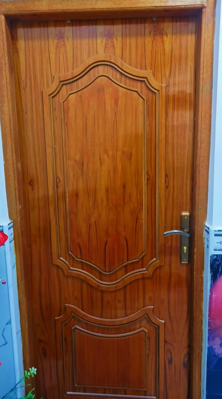 ابواب تزكام  خشب ثقيل متوفر تفصال حسب القياسات تخفيضات لأصحاب البيوت الجمله العمل يشمل الشد وصبغ الجراجيب معرفه الاسعار اتصال او واتس اب ***********1
