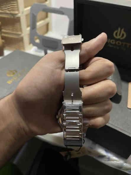 السلام عليكم ورحمه الله وبركاته…..
عرض عرض عرض خاص لفتره محدوده🌹🌹🌹
ساعه بوكاتي تيتانيوم100‎%‎
وزن الساعه 165
ضد الماء 
مع هديه ساعه بتك فالب وزنها145
كل هذا 125 مع التوصيل 
يوجد توصيل الكافه المحافظات🌹🌹
أتواجد خاص+واتساب***********🌹🌹🌹🌹
