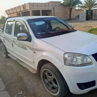 سياره كريت ويل نضيف من كل النواحي مكفولة كفاله عامه بسمي رقم بغداد انك...