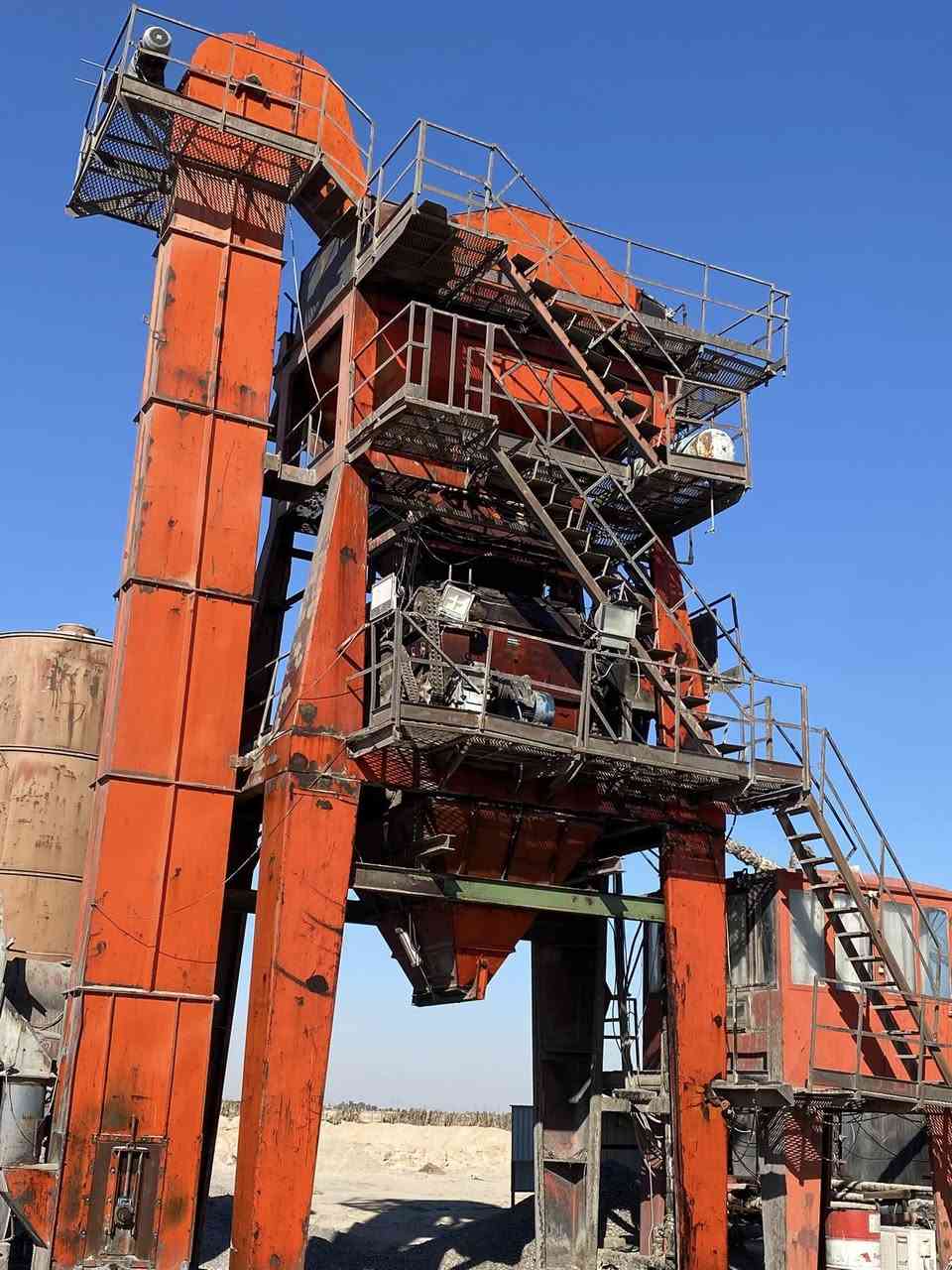 سلام عليكم معمل فقط للبيع المعمل جاهز  سبب لبيع عدم التفرغ رقم ***********
