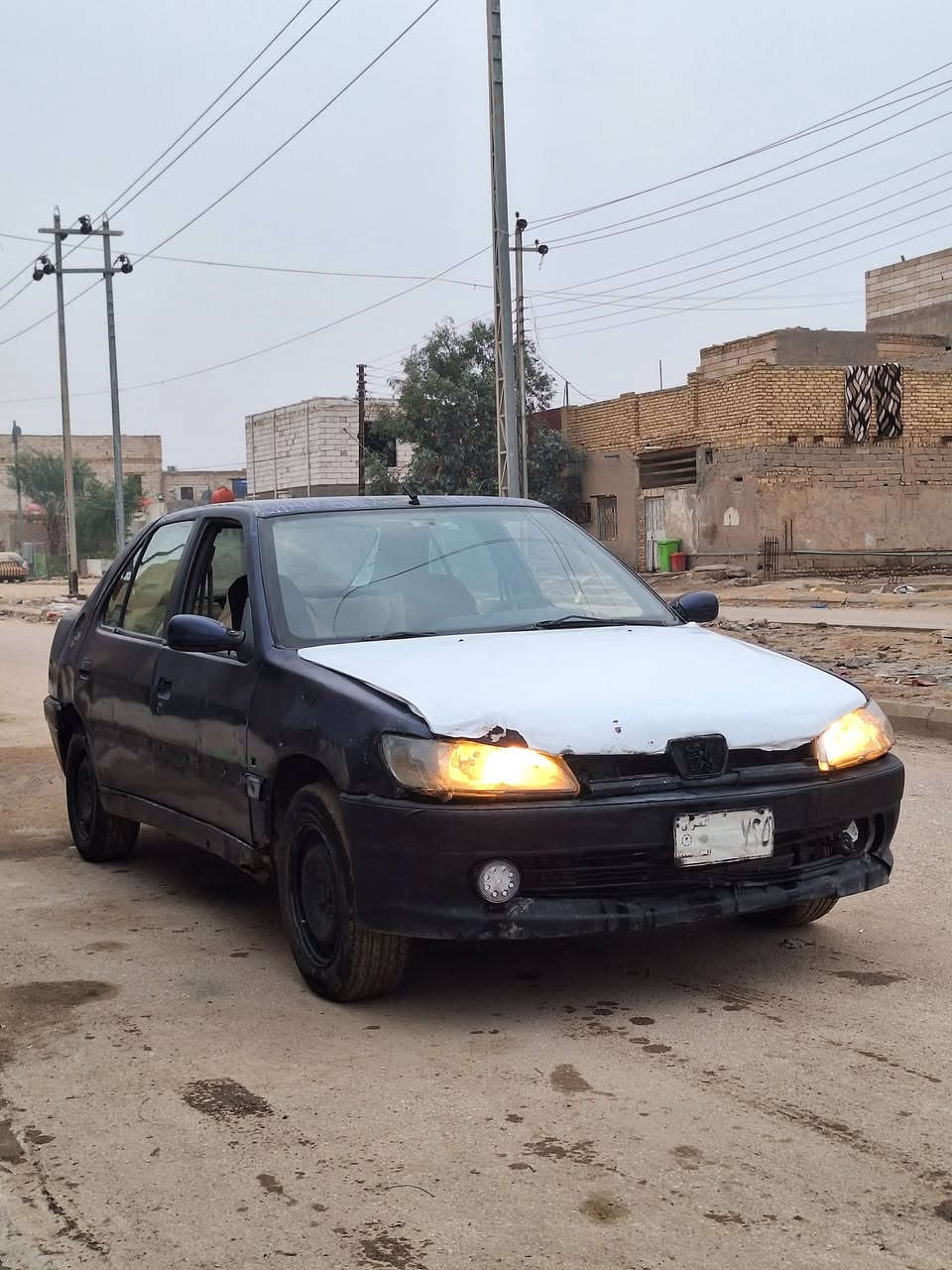 السلام عليكم للبيع او مراوس بيجو فرنسي ٢٠٠٢ رقم قادسيه صدامي راعيه ماواصله اكفلك سرقه وعشاير سياره خياس مابيه ابد محور محرك كير كورلا بيكاتشو وحداديه وتخم تاير خير من الله السعر ٩ وبيه مجال مكان ناصريه مركز 
رقم ***********
رقم***********
