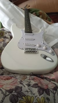 للبيع • الكترونيات • اخرى