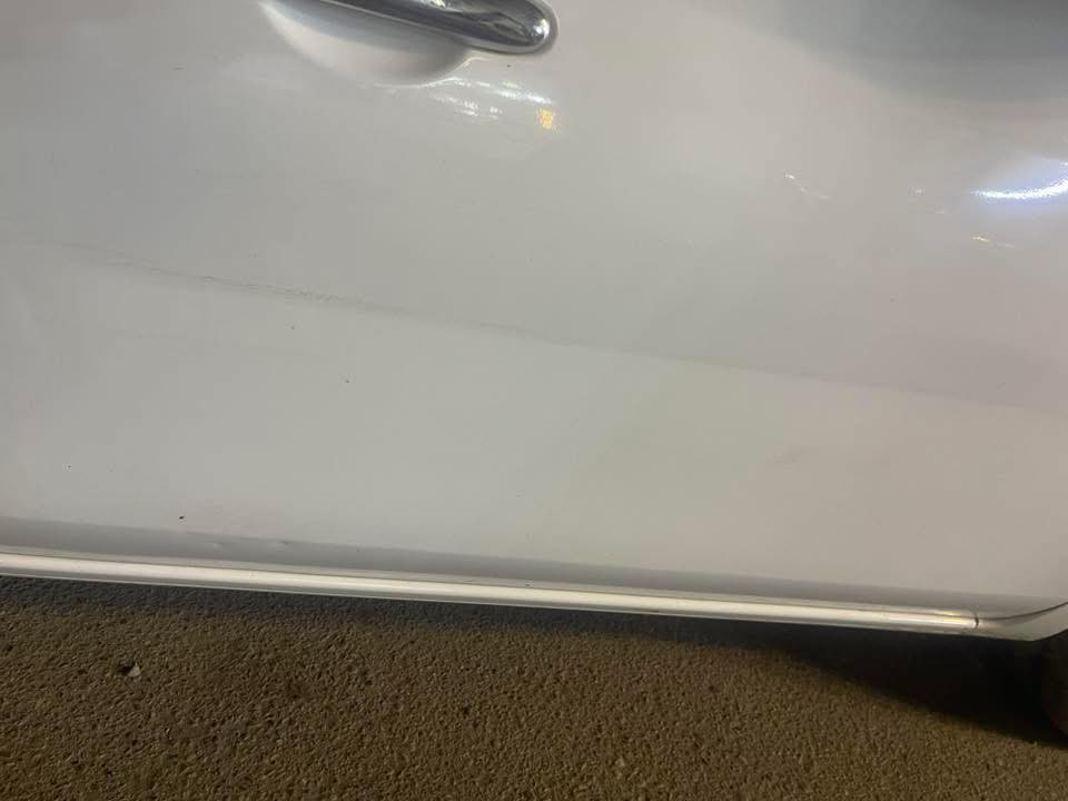 السلام عليكم بيع مستعجل نيسان سني مصري موديل ٢٤ ماشيه ٥٧ شرط تحويل والي يكلي مو هندي هذا غبي لان ماكو فرق بينها وبين الهندي الله شاهد سياره نظيفه بس هاي الملاحظات البسيطه جدا وموضحه بصور عارضها ع ١٢٠وبيها مجال للناس الشرايع مكاني السيديه أو المنصور غير موجود ع فيس وهذا رقمي
‏***********
