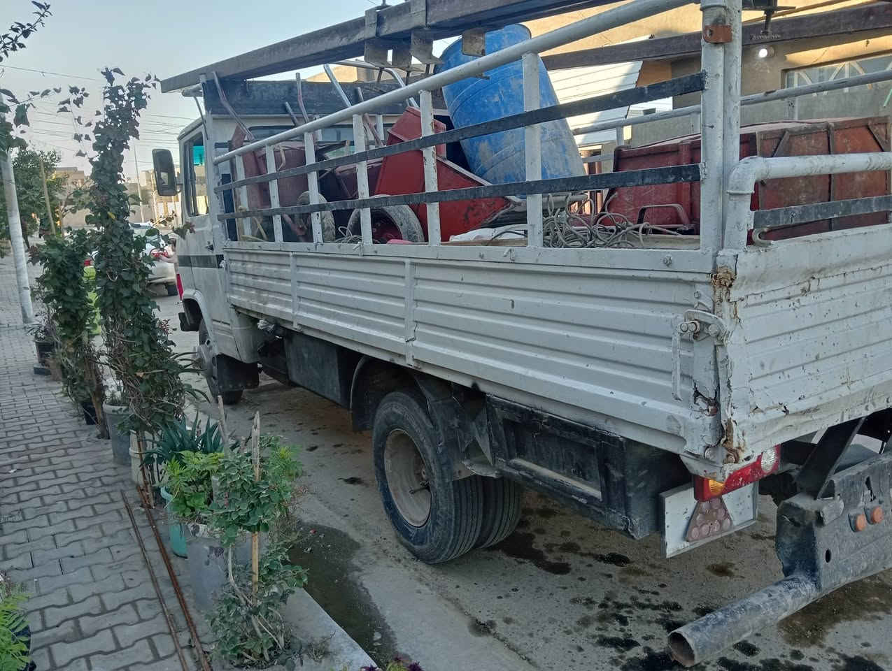 السلام عليكم خرسه للبيع مكينه بيها نفخ شغاله وين ماتريد اطلع
رقم بغداد تحويل شوكت ماتريد فطر بشاصي ملحوم باج سعر 3 ملاين 
*********** مكان محموديه
