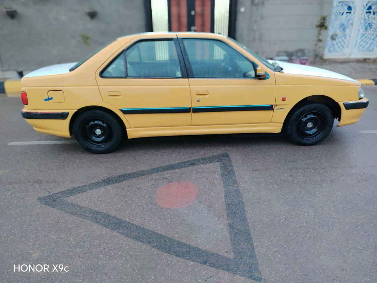 للبيع بيجو باص موديل 2015 رقم بغداد انكليزي بسمي بيه بنيد وهلالات فقط مصرفه هيئه وغرامات العنوان كوت ***********
