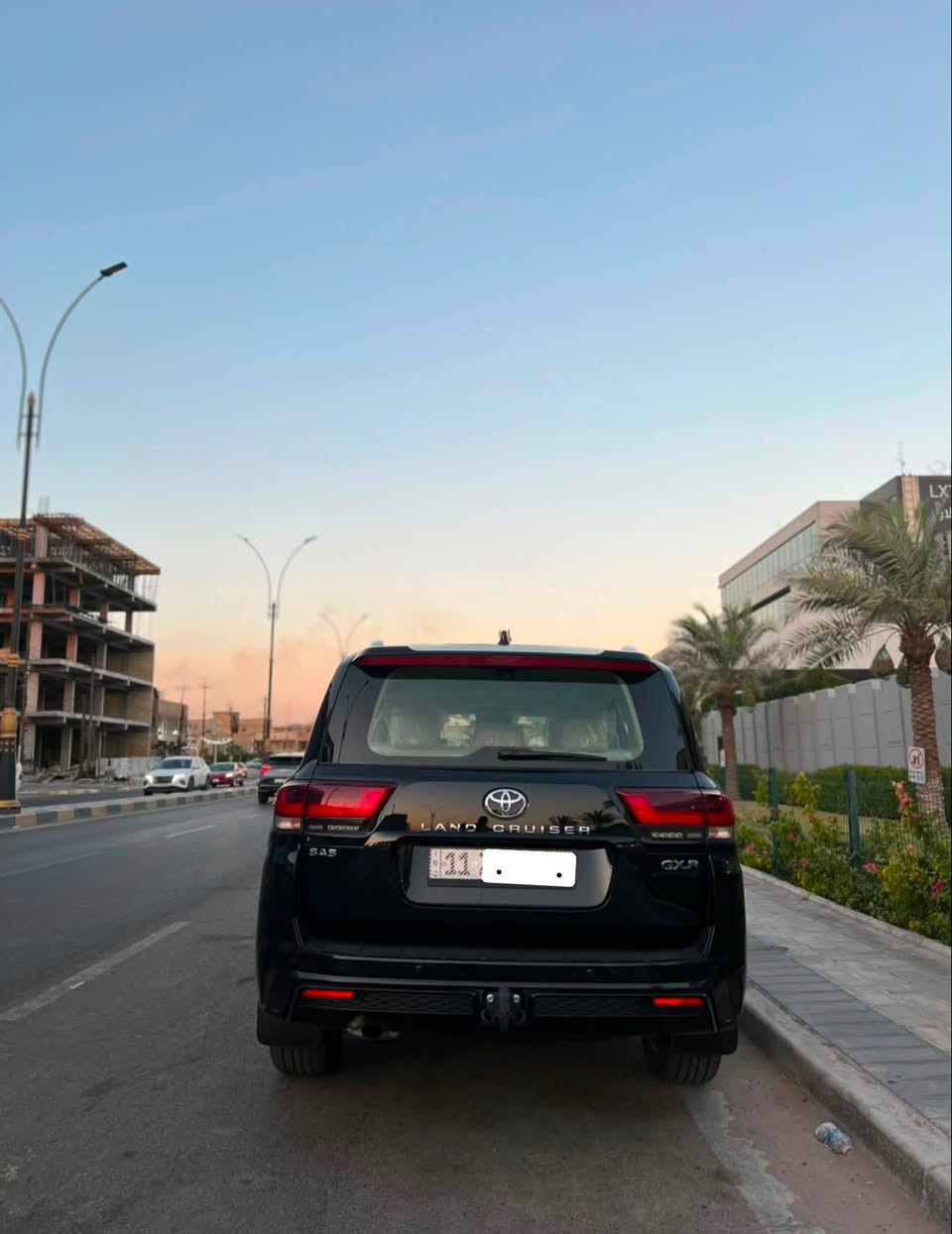 السلام عليكم 
لاندكروز 2025 GXR 

(((زيروو  ماشيه 7 الف)))

لمتد S وكالة ساس 
بلاك اديشن

الضمان صيانه كامله

داخل ضمان ساز 

مغلفه السياره PPF اصلي

ضمان 10 سنوات
السعر 78500$
رقم بغداد 

الرقم***********

