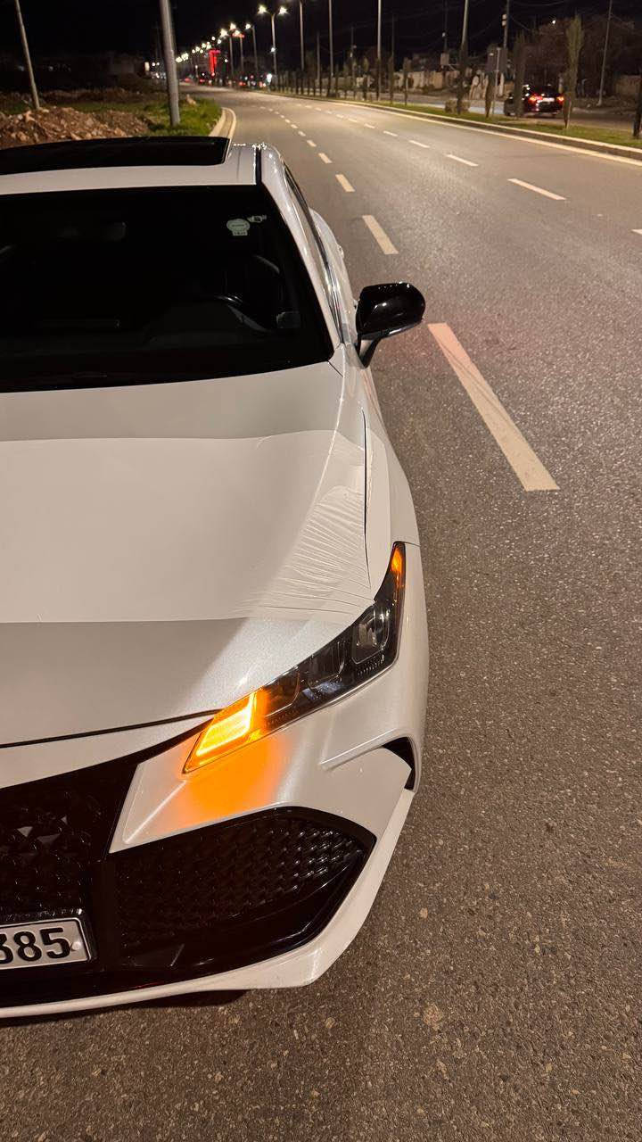 Toyota avalon 
XSE 
2019 
No paint بدون سبخ 
كلين تايتل 
٢ سويج شريكه 
سلايت 
سماعات JBL
كشن تدفيه
شحن وارليس 
بدون دعم 
سعر ٢٧٧ ورقه 
*********** زاخو, دهوك
