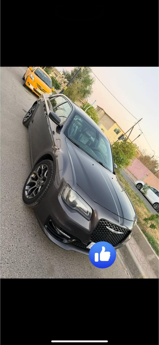 اوباما ٢٠١٧
مواصفات s
ضرر سياره بابين مبدل بلادي وجامرلغ خلفي هلال صبغ
بجم كبس بدون ايرباك بدون دواخل 
مكان سياره كركوك 
سعر ٢١٢ وبيها مجال 
***********
